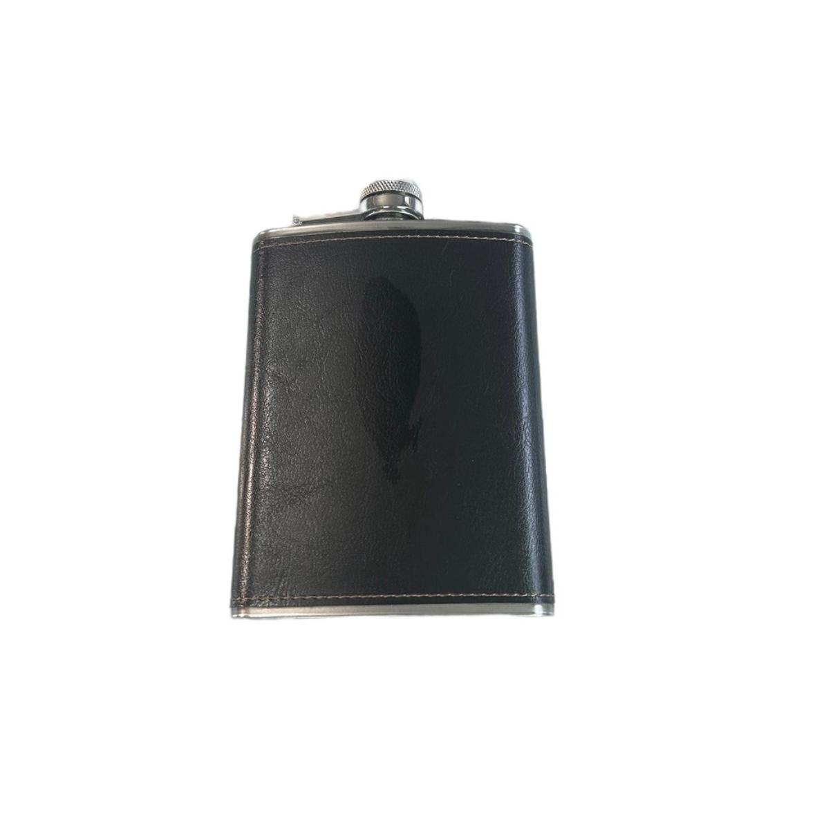 Set cadou Black Leather, 4 piese, plosca, tabachera, pahar tip shot si palnie