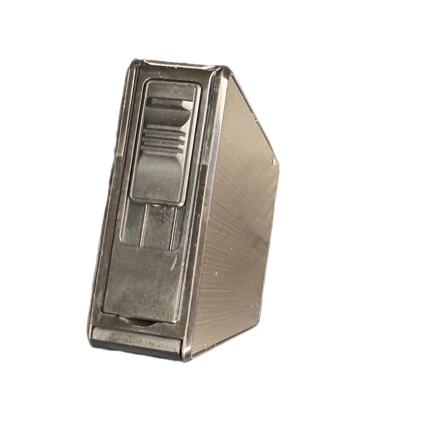 Tabachera de tigari cu doua brichete incorporate, usb