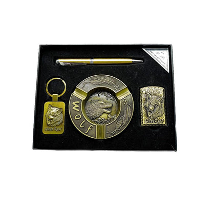 Setul Wolf format din breloc, scrumiera, bricheta si pix, gold